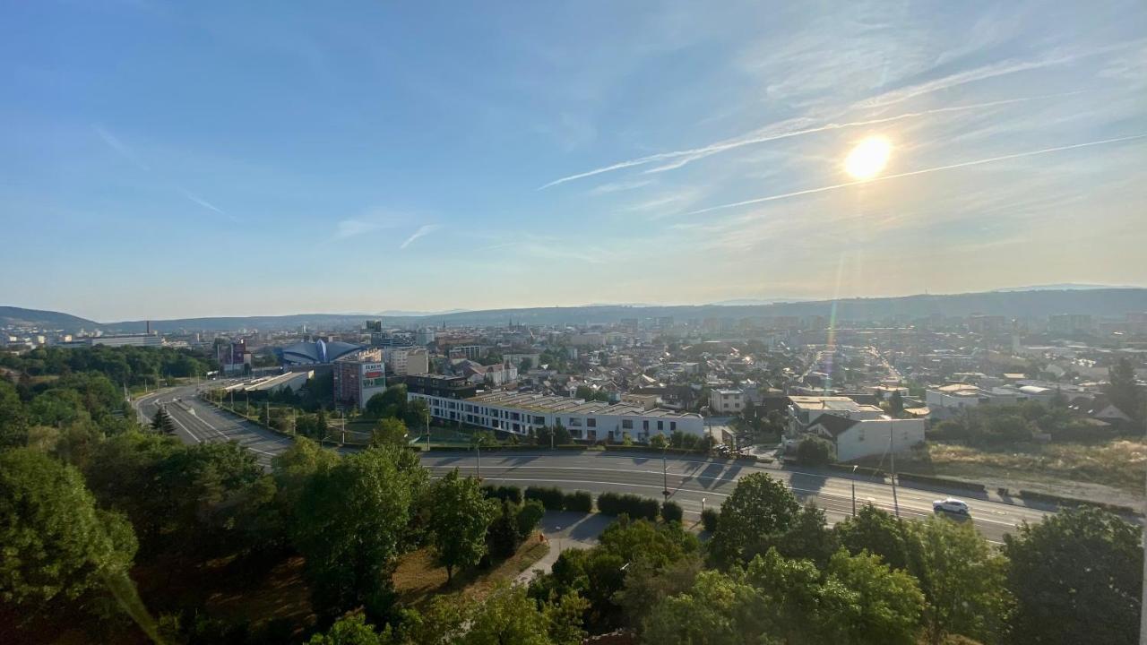 Monte Amnis Kosice Apartment Екстериор снимка